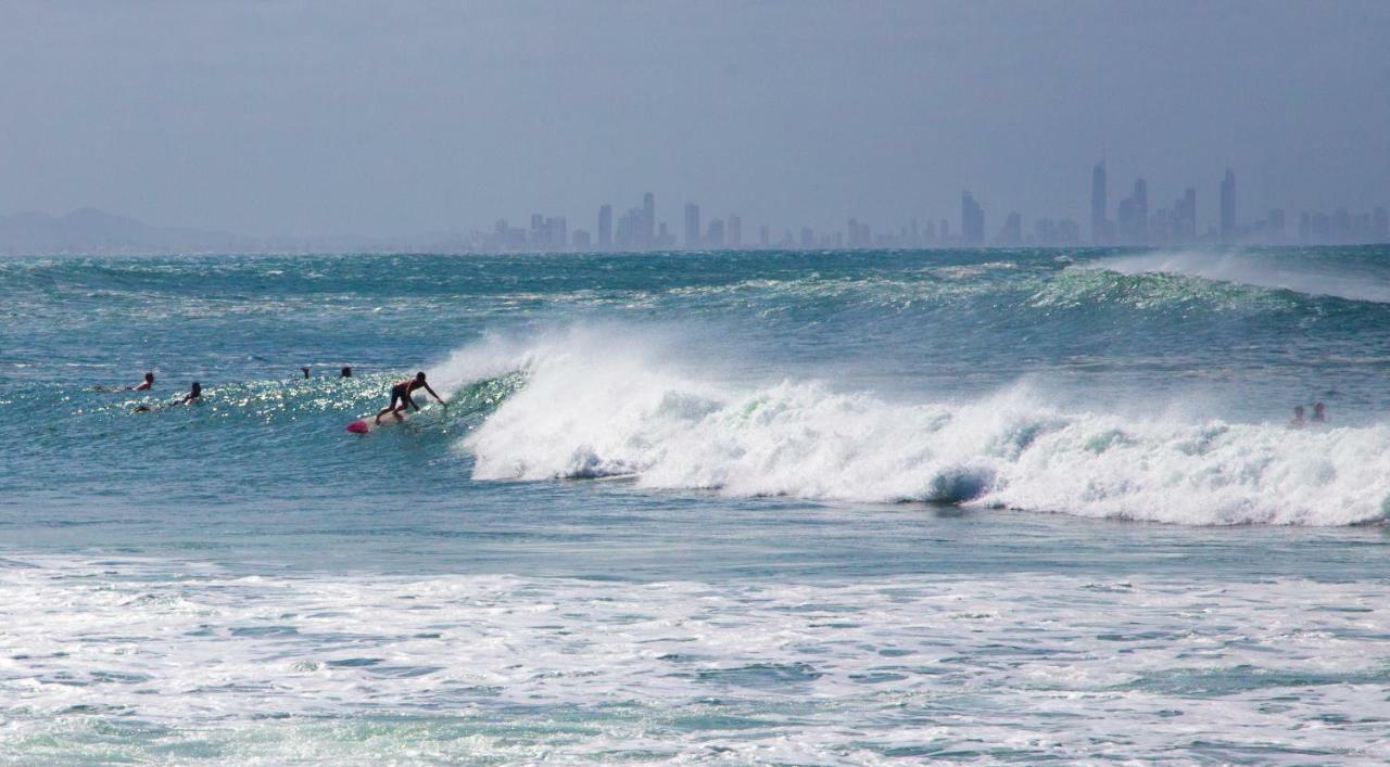 Rainbow Bay Beachhouse Coolangatta Exteriör bild